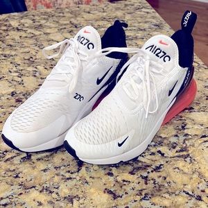 Nike Air Max 270 size M 9.5